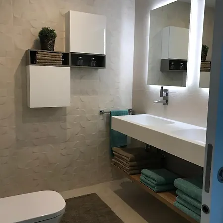 Dreamhomesbymaria Beachfront With Garage And Wifi Fuengirola